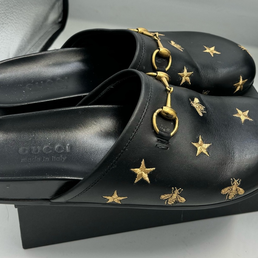 Gucci mules 8/IT-40/US unisex Black leather Bee detail, horse shoe hardware. - Picture 2 of 7